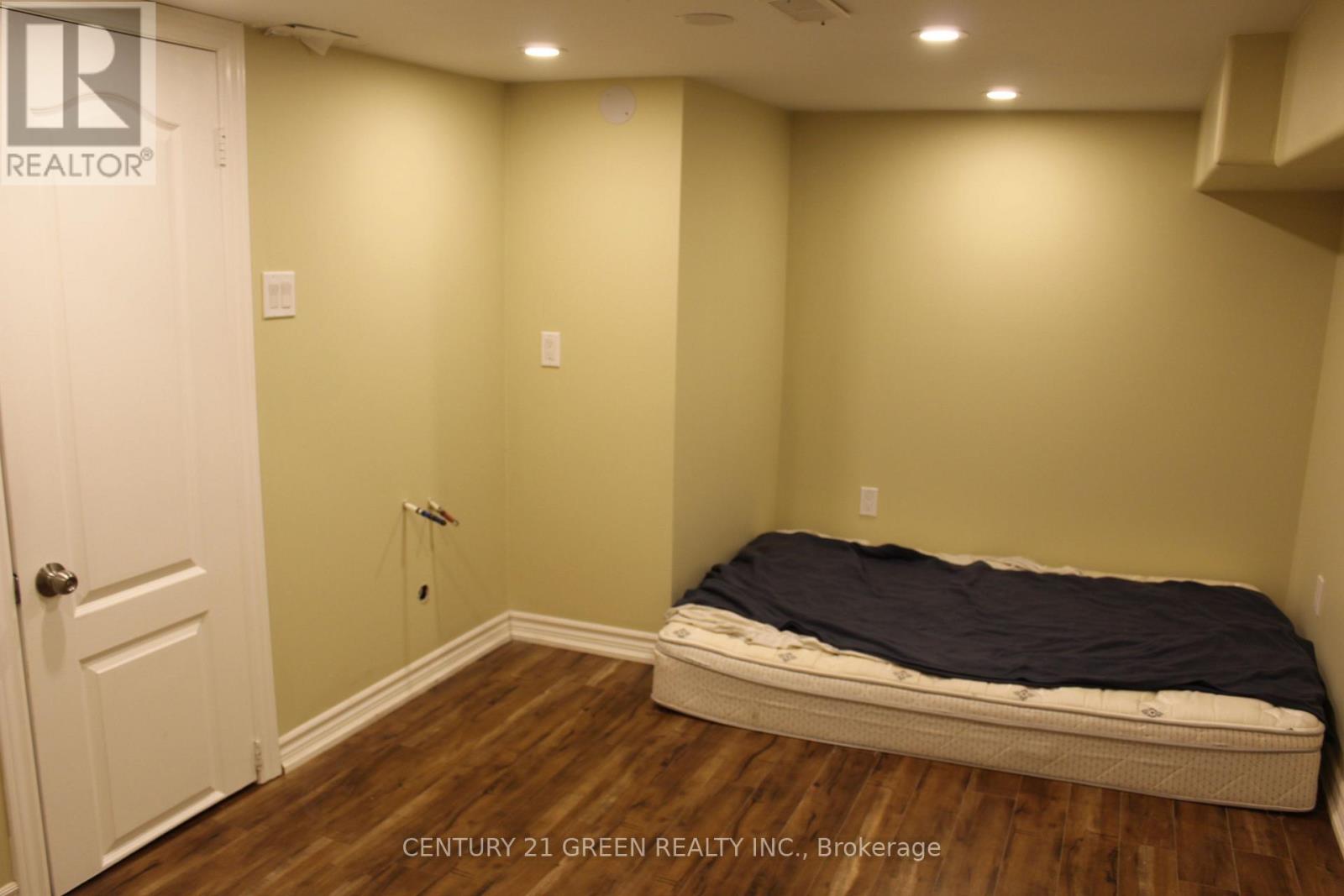 Basement - 44 Prairie Creek Crescent, Brampton, Ontario  L6Y 6C9 - Photo 12 - W12643958