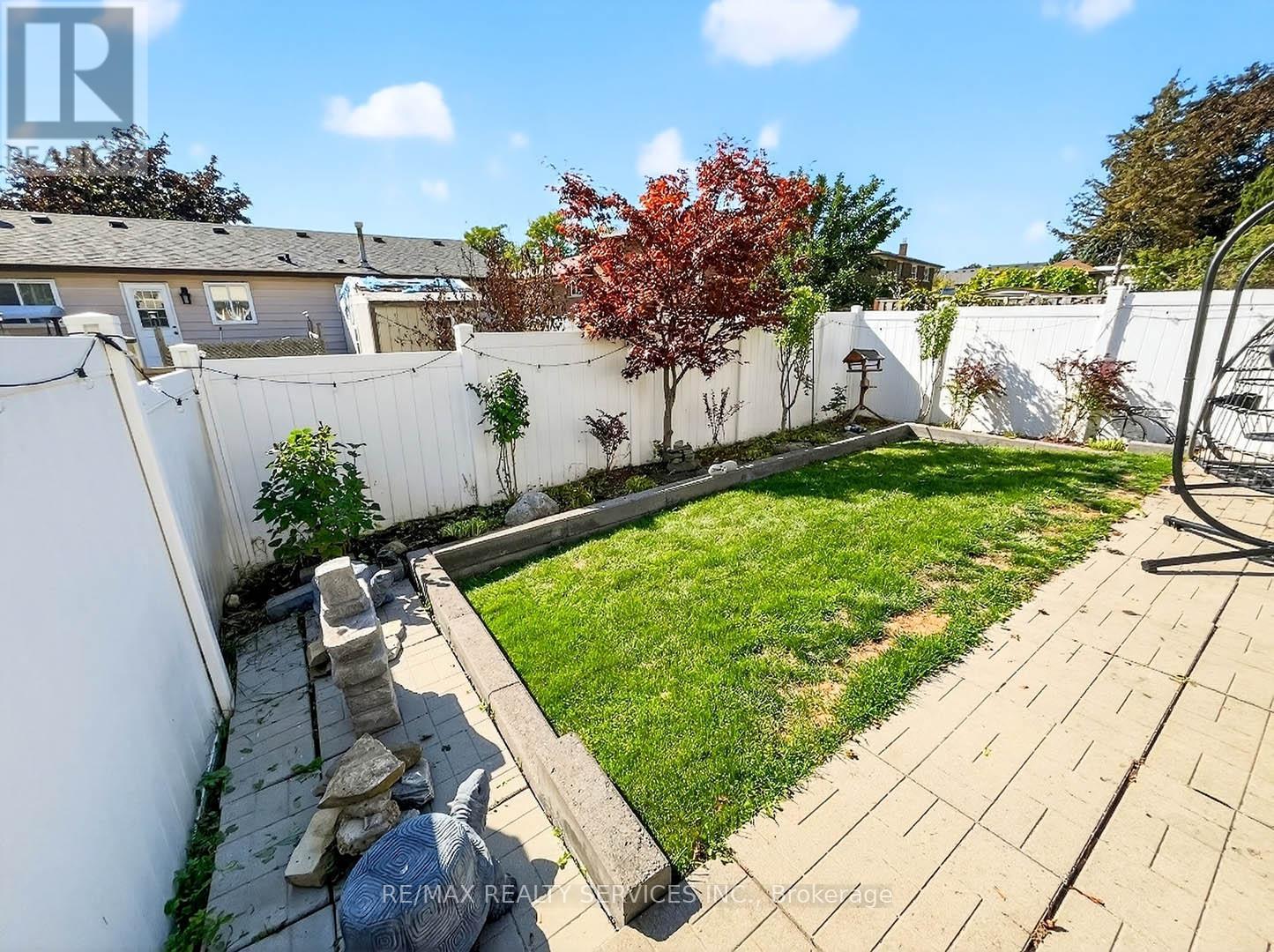 85 Bruce Beer Drive, Brampton, Ontario  L6V 2Z7 - Photo 31 - W12643966