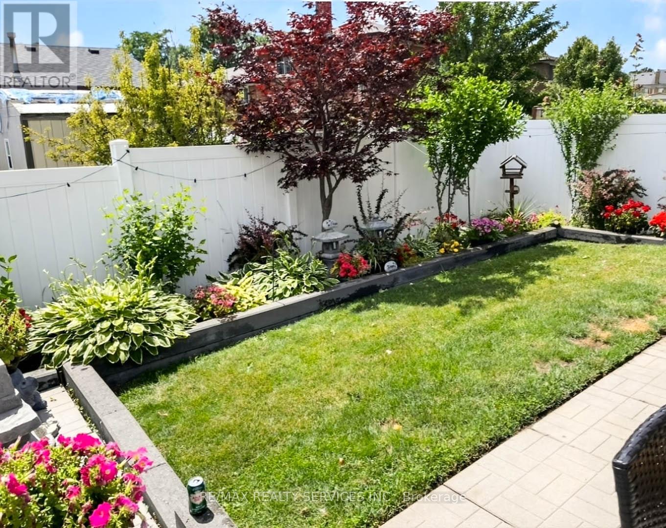 85 Bruce Beer Drive, Brampton, Ontario  L6V 2Z7 - Photo 32 - W12643966