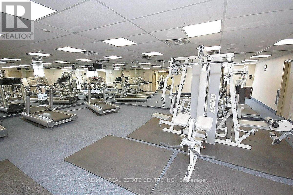 1503 - 335 Webb Drive, Mississauga, Ontario  L5B 4A1 - Photo 37 - W12643986