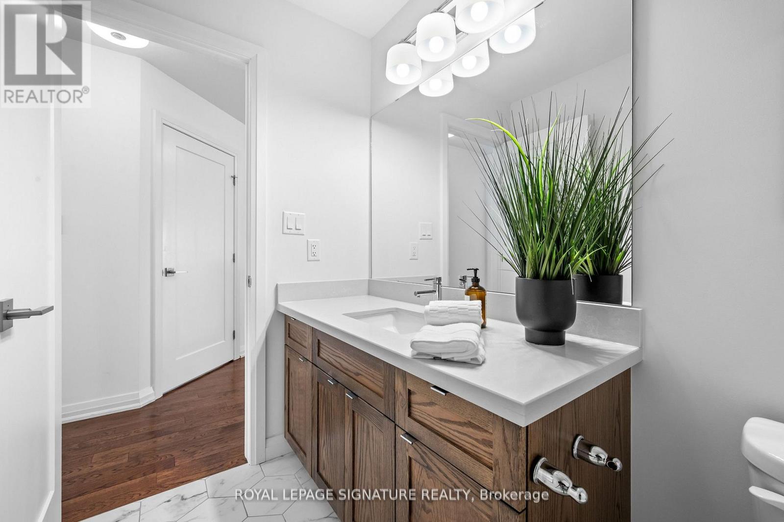 22 - 35 Midhurst Heights, Hamilton, Ontario  L8J 0K9 - Photo 36 - X12643988