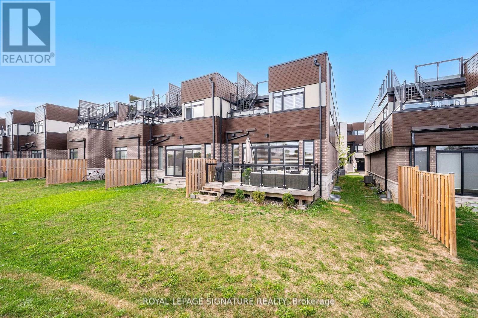 22 - 35 Midhurst Heights, Hamilton, Ontario  L8J 0K9 - Photo 50 - X12643988