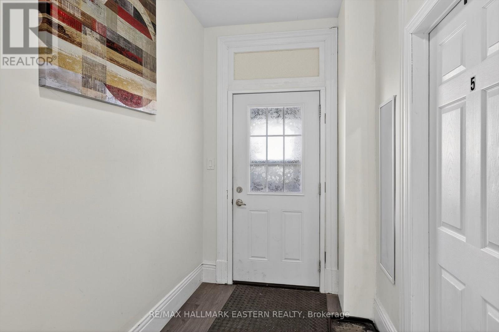 271 Thomas Street, Peterborough, Ontario  K9J 5E7 - Photo 11 - X12644024