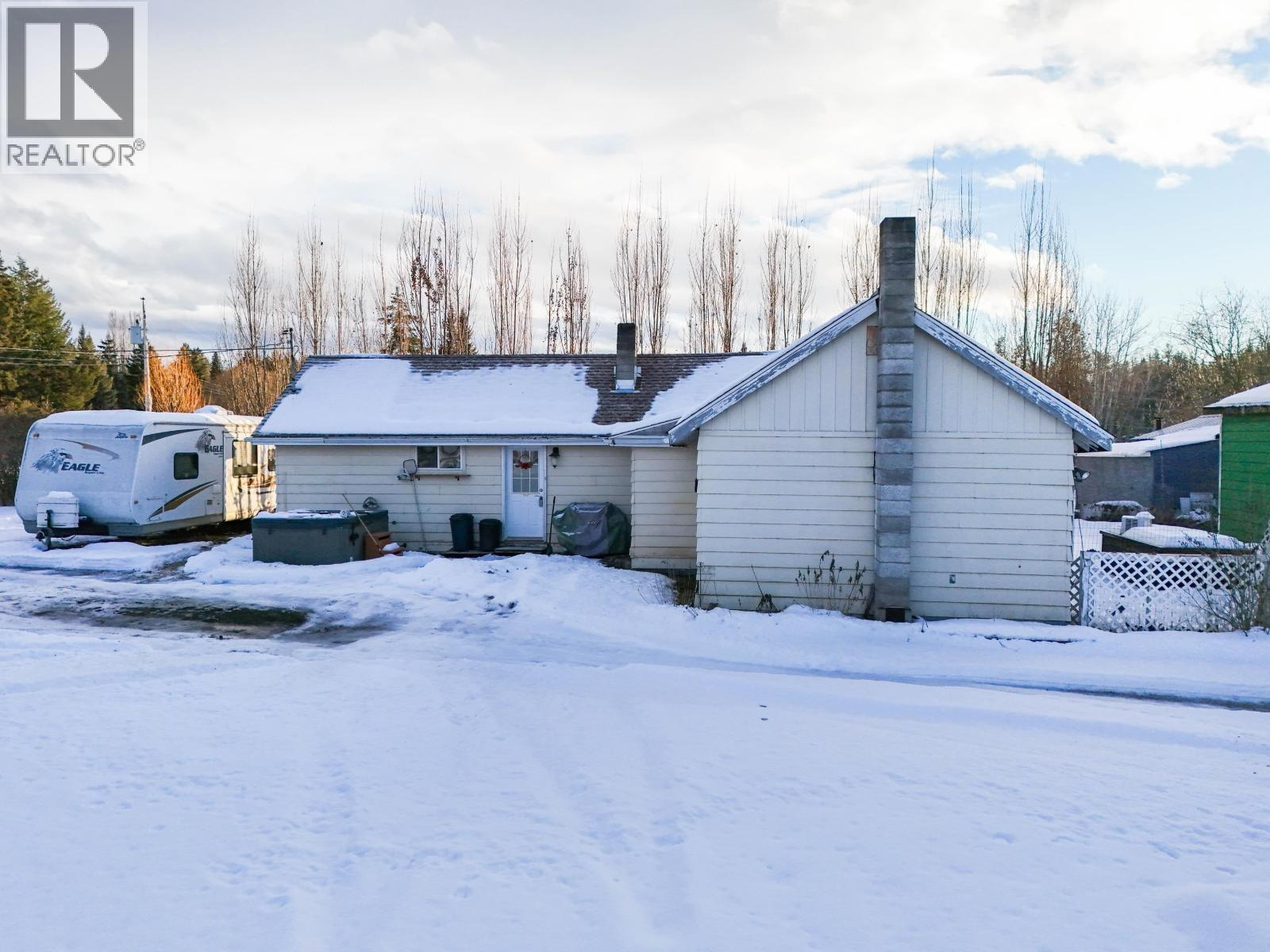 2412 Red Bluff Road, Quesnel, British Columbia  V2J 6C2 - Photo 27 - R3041435