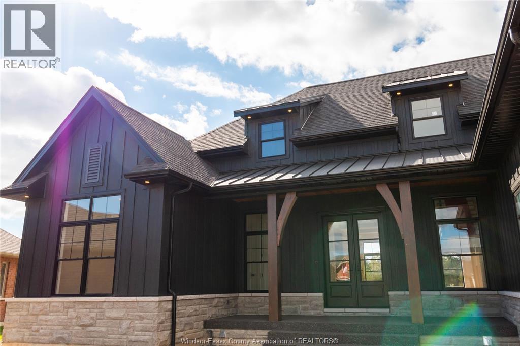 38 York, Kingsville, Ontario  N9Y 0G3 - Photo 2 - 25031865