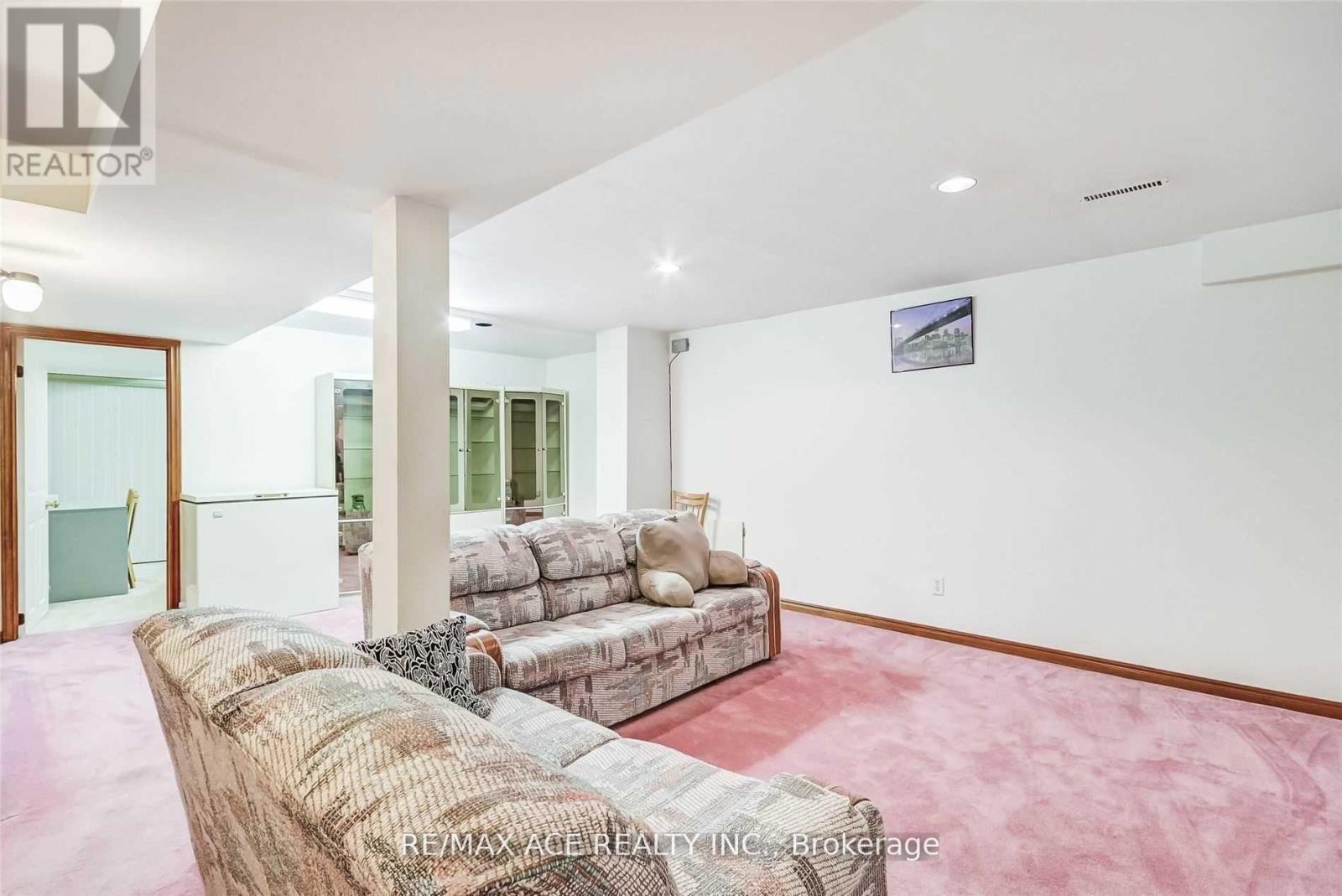 Bsmt - 161 Heale Avenue, Toronto, Ontario  M1N 3Y2 - Photo 4 - E12644020