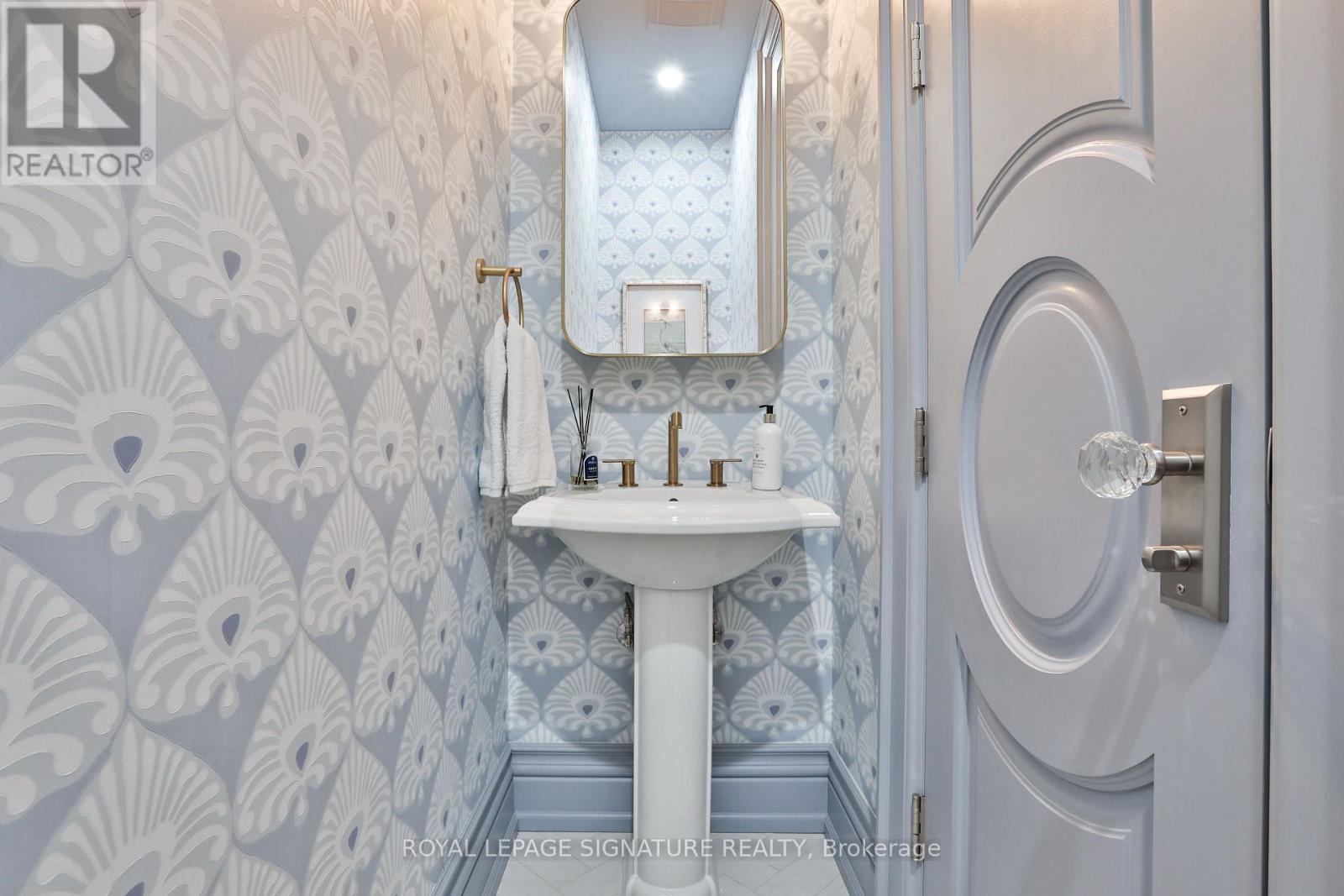 28 Belle Ayre Boulevard, Toronto, Ontario  M4S 1K3 - Photo 24 - C12609782