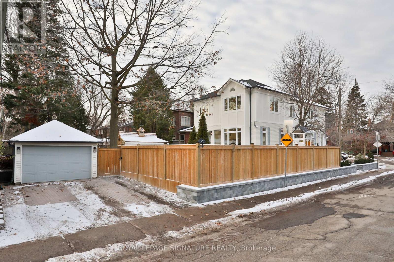 28 Belle Ayre Boulevard, Toronto, Ontario  M4S 1K3 - Photo 43 - C12609782