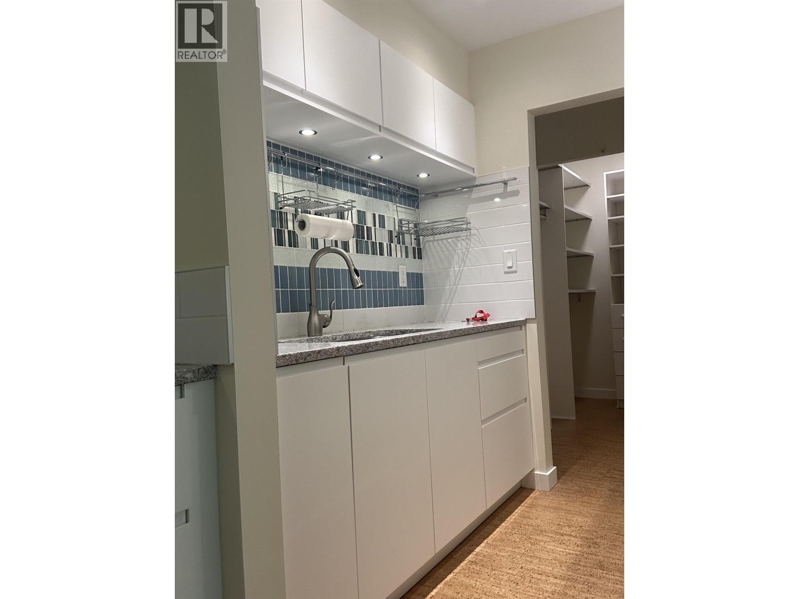 309 1422 E 3rd Avenue, Vancouver, British Columbia  V5N 5R5 - Photo 4 - R3074226