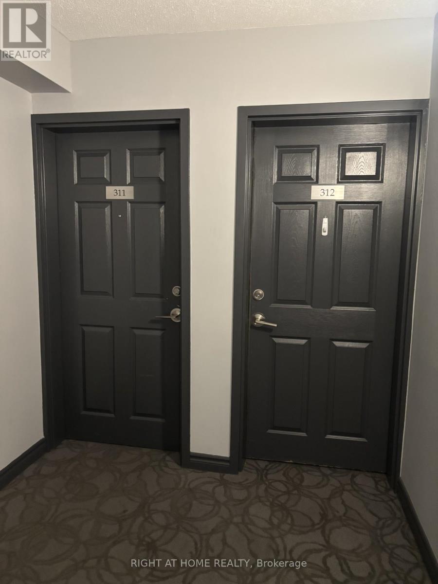 311 - 1479 Maple Avenue, Milton, Ontario  L9T 0B5 - Photo 3 - W12644034