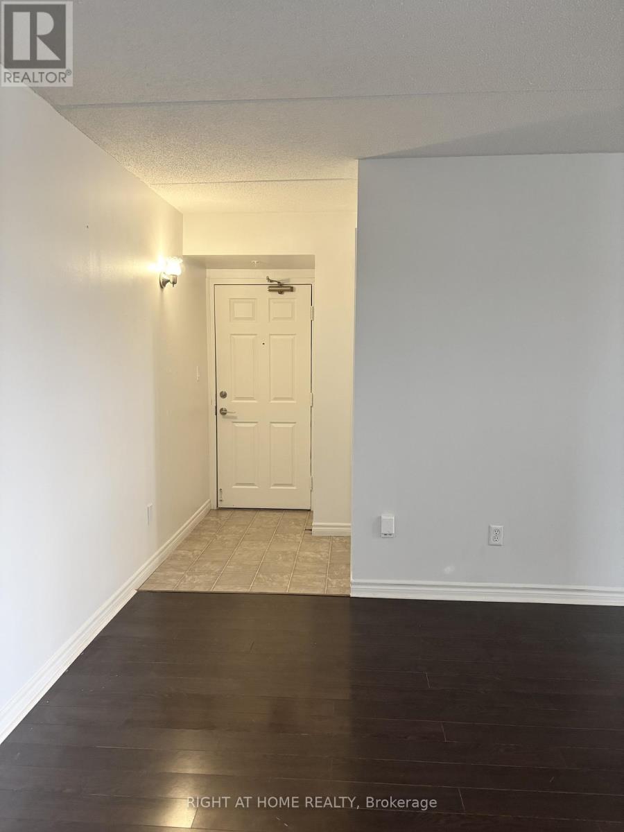 311 - 1479 Maple Avenue, Milton, Ontario  L9T 0B5 - Photo 4 - W12644034