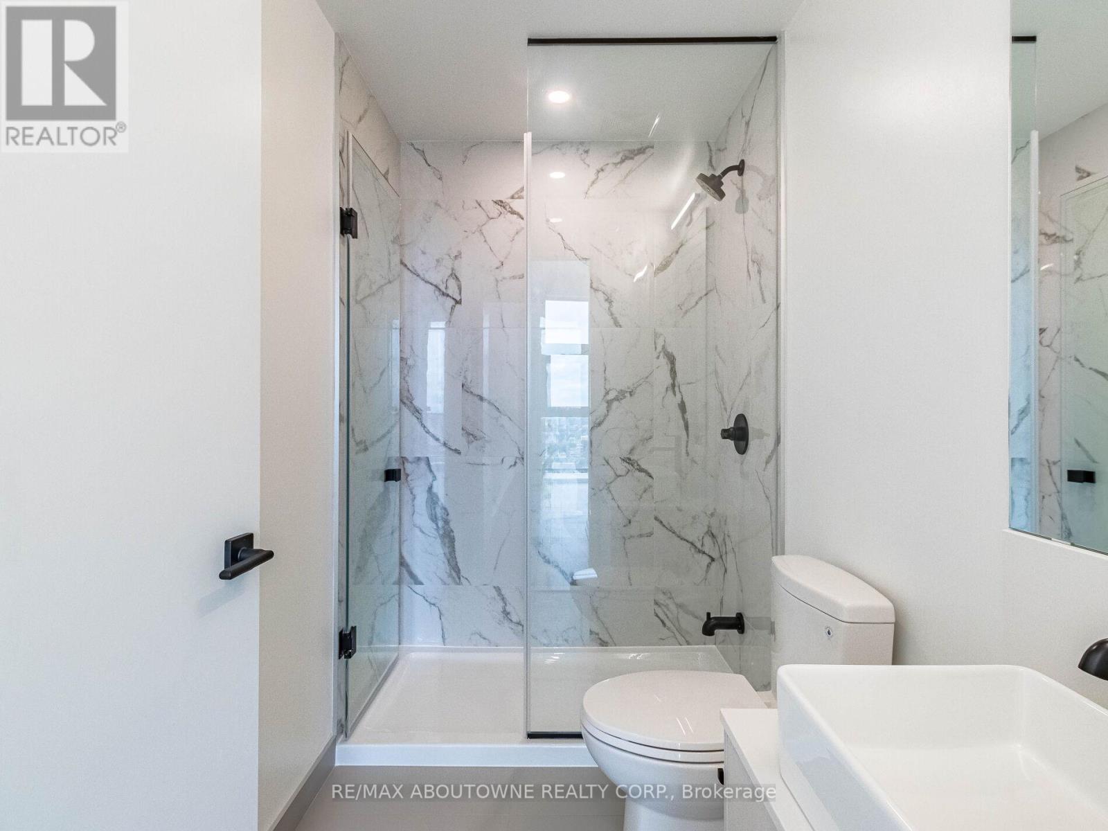 1912 - 10 Graphophone Grove, Toronto, Ontario  M6H 0E5 - Photo 22 - W12644036