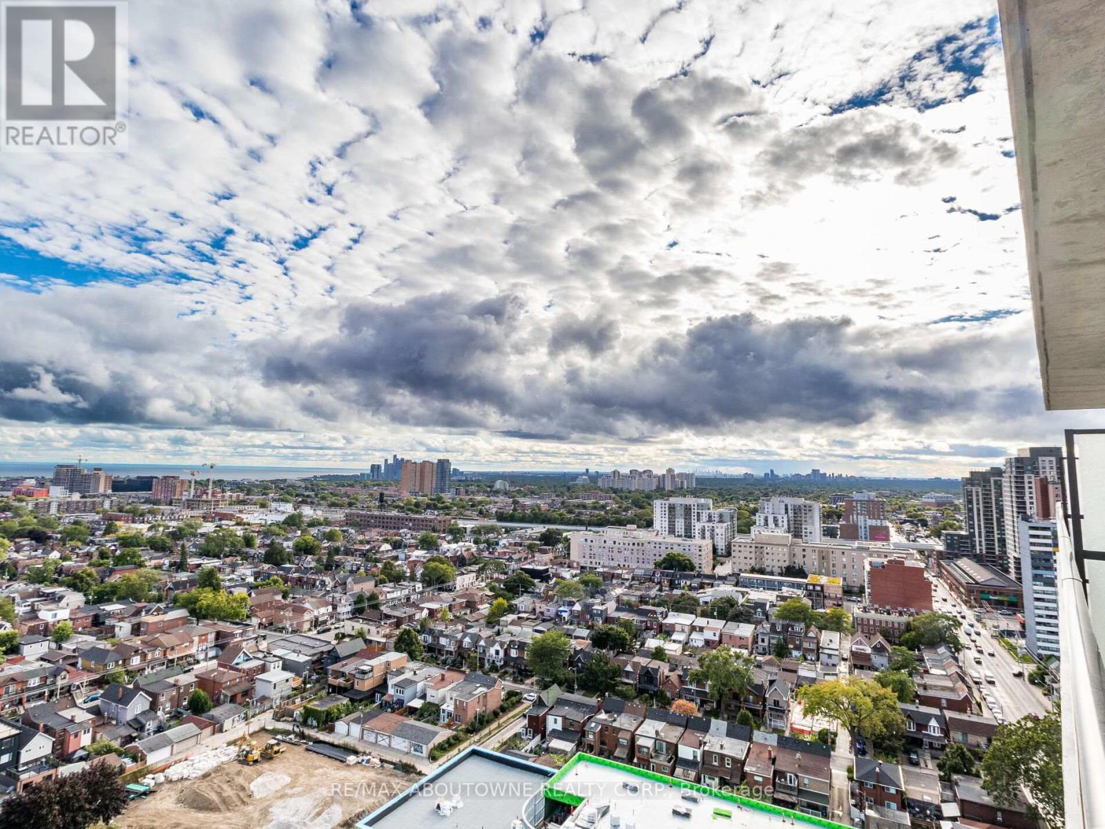 1912 - 10 Graphophone Grove, Toronto, Ontario  M6H 0E5 - Photo 27 - W12644036