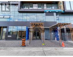 1912 - 10 GRAPHOPHONE GROVE, Toronto, Ontario