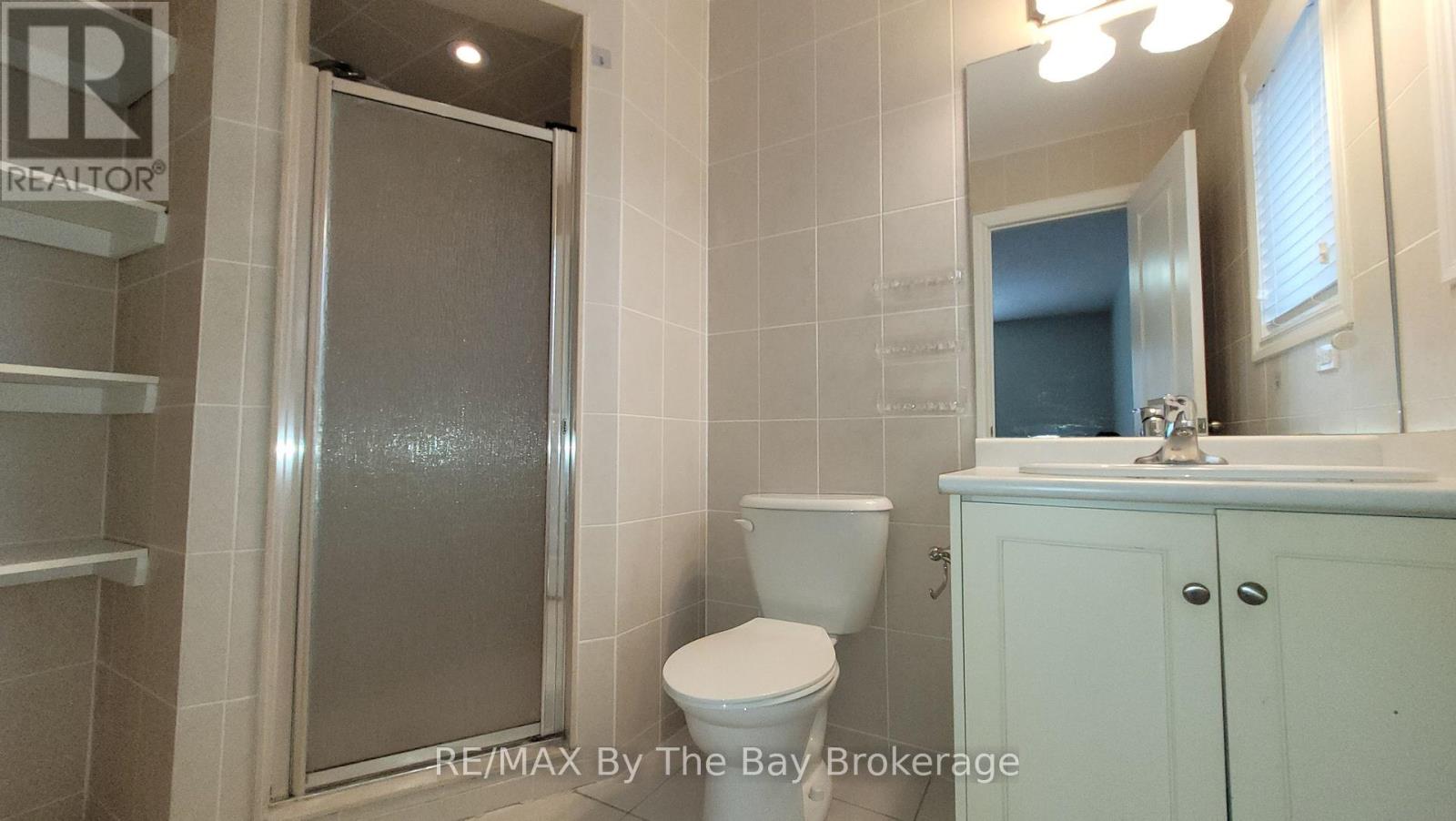 42 Tona Trail, Wasaga Beach, Ontario  L9Z 0A5 - Photo 18 - S12644094