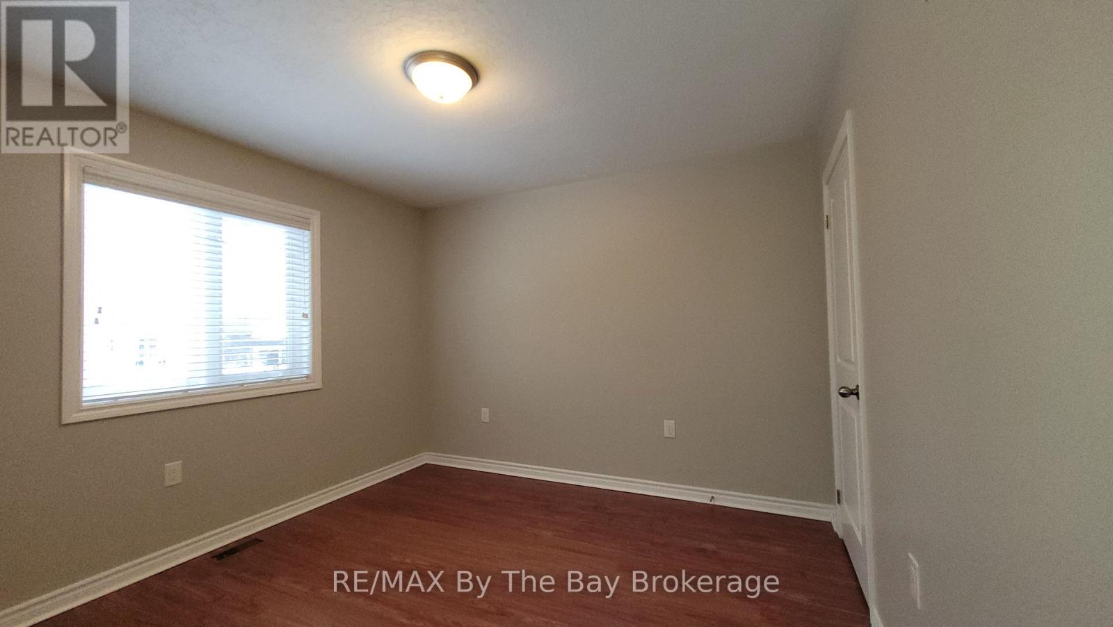 42 Tona Trail, Wasaga Beach, Ontario  L9Z 0A5 - Photo 20 - S12644094