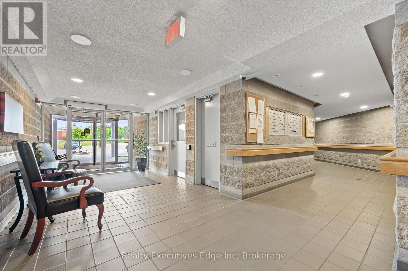 205 - 208 Silvercreek Parkway N, Guelph, Ontario  N1H 8H2 - Photo 22 - X12644048