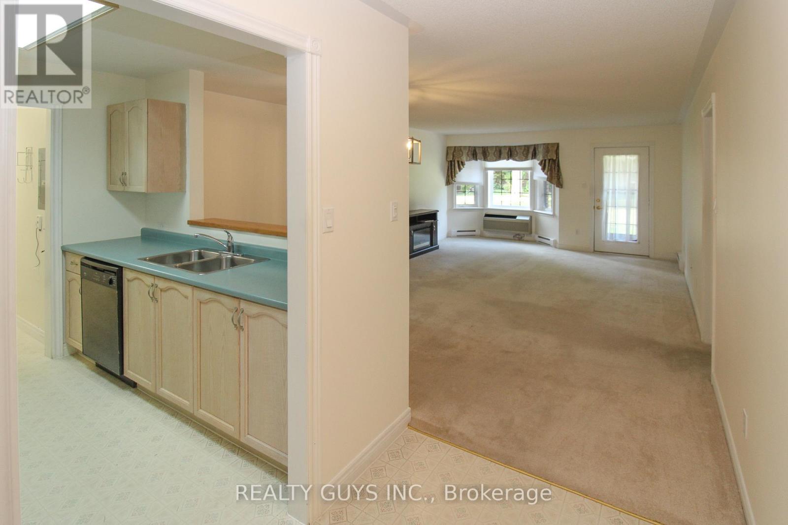 693 Whitaker Street, Peterborough, Ontario  K9H 7K3 - Photo 12 - X12644070