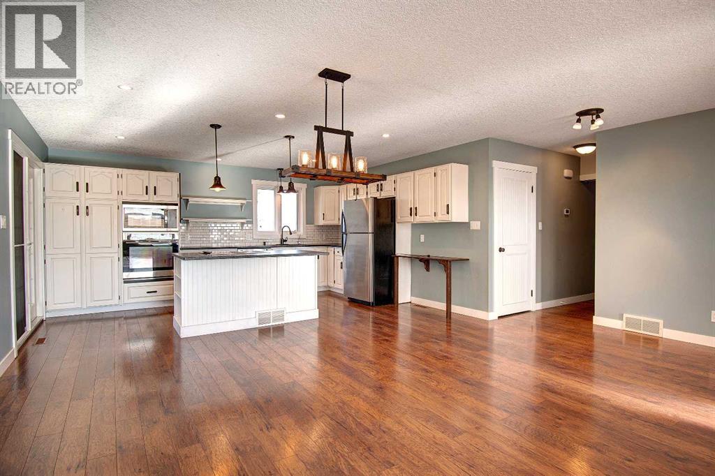 B, 253131 Range Road 272, Rural Rocky View County, Alberta  T1Z 0S5 - Photo 16 - A2269225