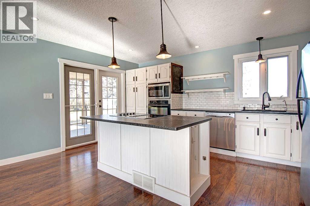 B, 253131 Range Road 272, Rural Rocky View County, Alberta  T1Z 0S5 - Photo 17 - A2269225