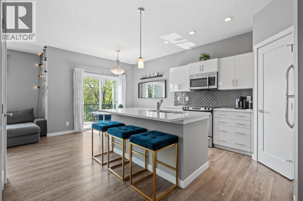 438 Nolan Hill Drive Nw, Calgary, Alberta  T3R 0V4 - Photo 3 - A2254773