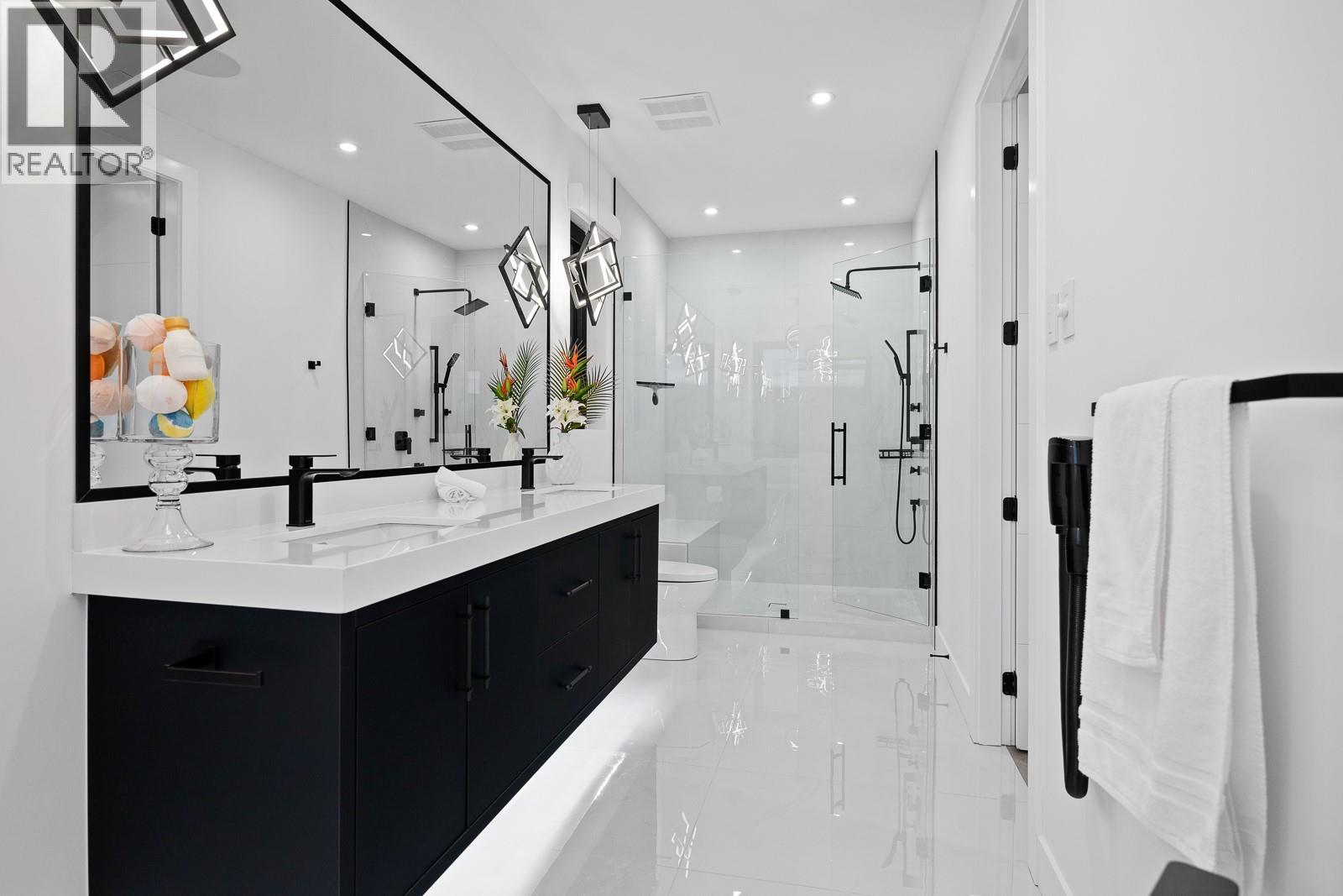 1102 Carnoustie Drive, Kelowna, British Columbia  V1P 0A3 - Photo 37 - 10369815