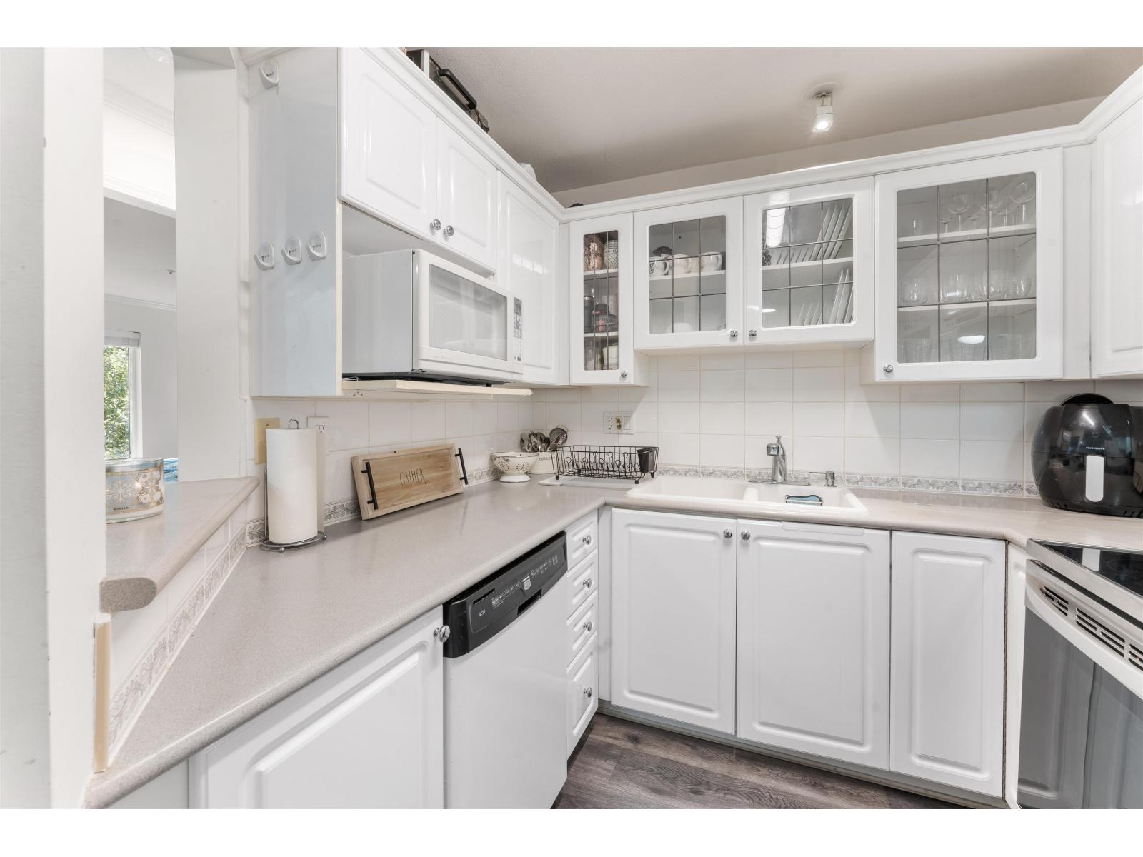 406 12155 75a Avenue, Surrey, British Columbia  V3W 1B9 - Photo 18 - R3073956