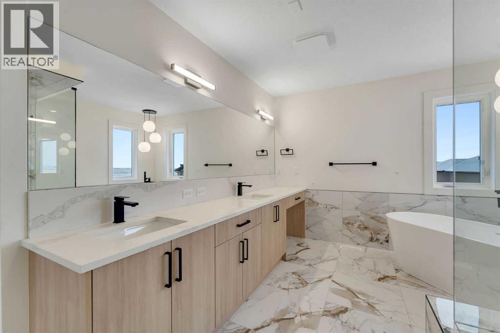 35 North Bridges Glen, Langdon, Alberta  T0J 1X3 - Photo 21 - A2274359