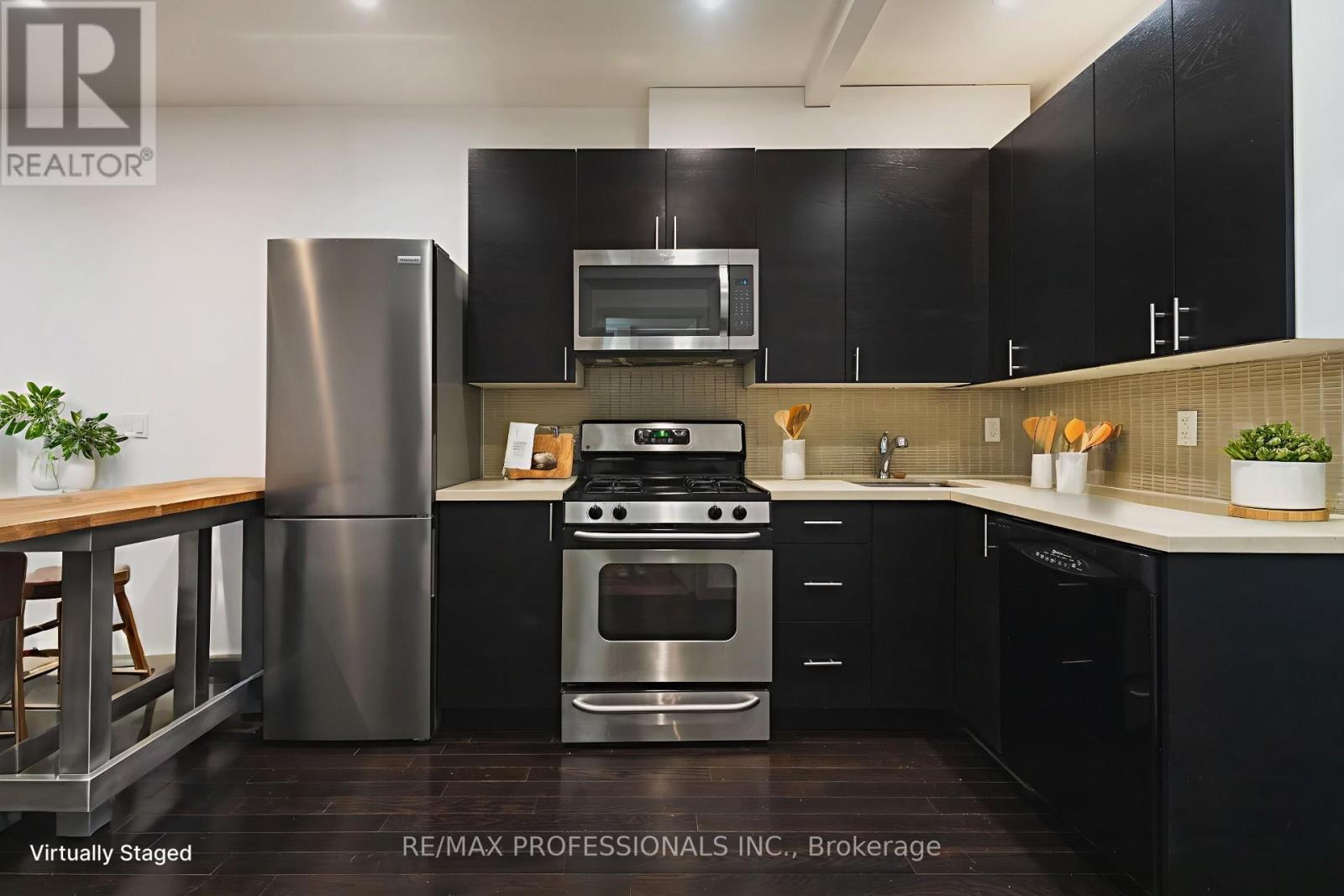 MAIN - 627 CHRISTIE STREET, Toronto, Ontario