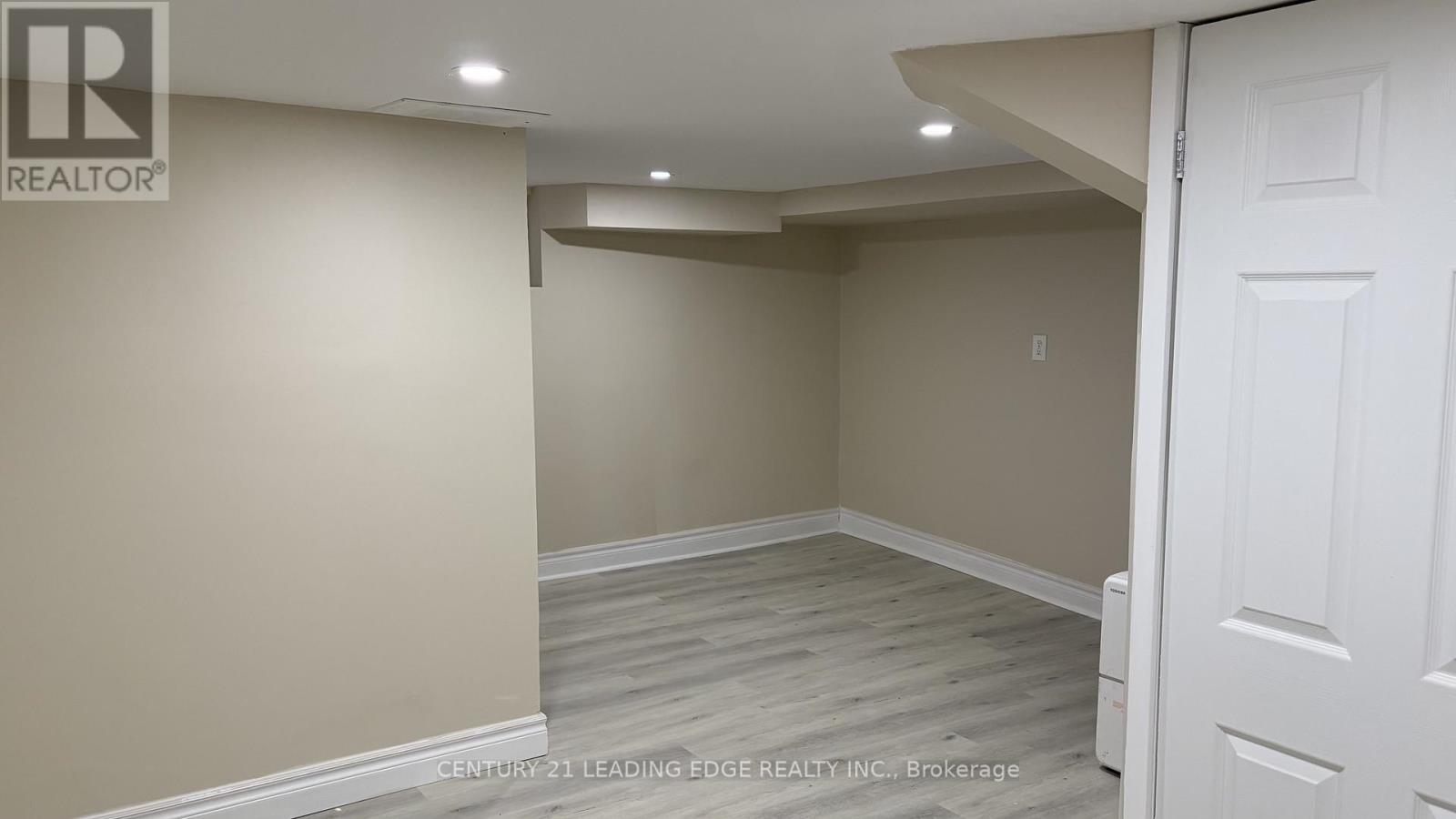 295 Main Street N, Markham, Ontario  L3P 1Y9 - Photo 6 - N12644052