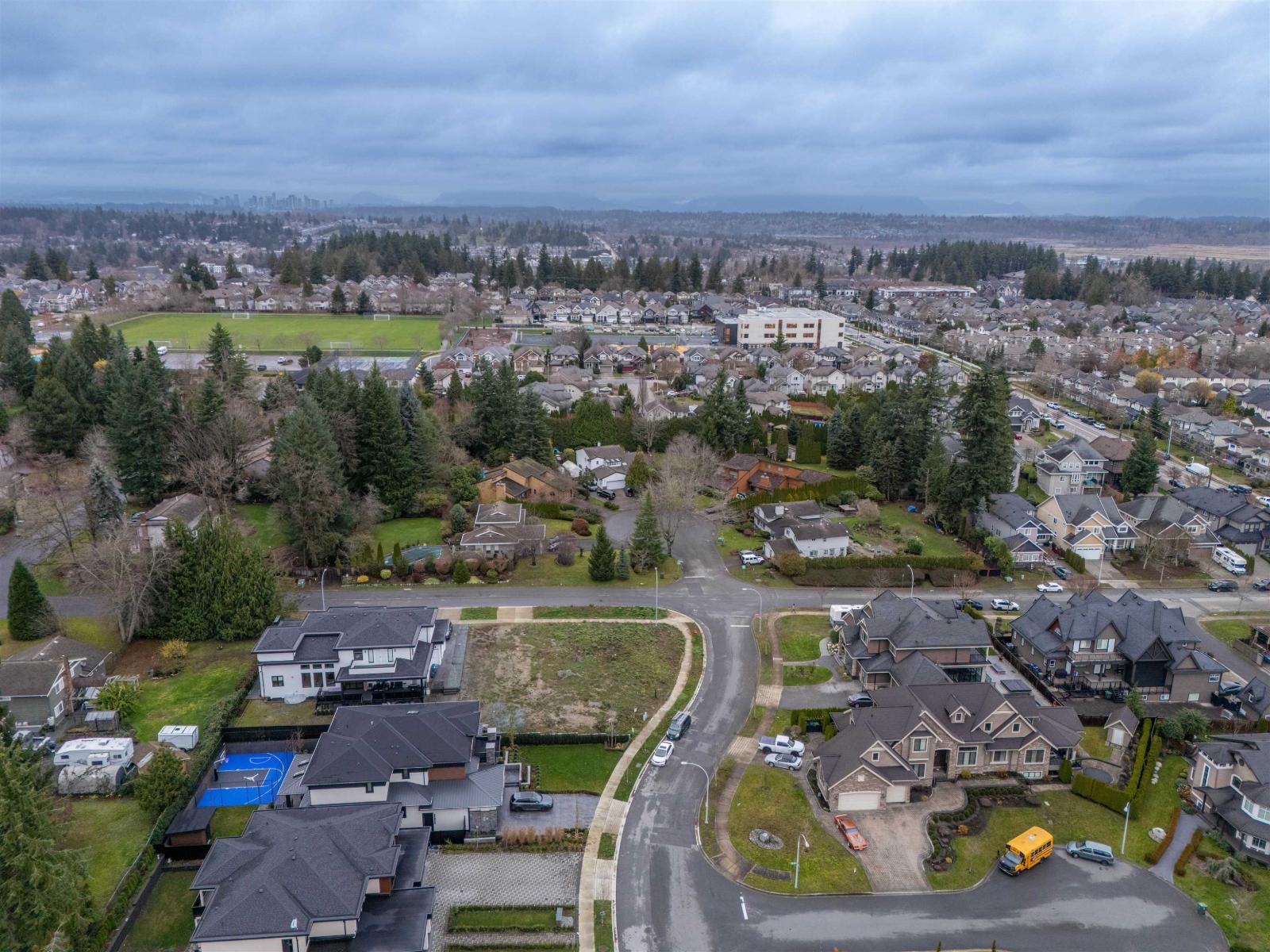 14698 57 Avenue, Surrey, British Columbia  V3Z 1K2 - Photo 5 - R3073886