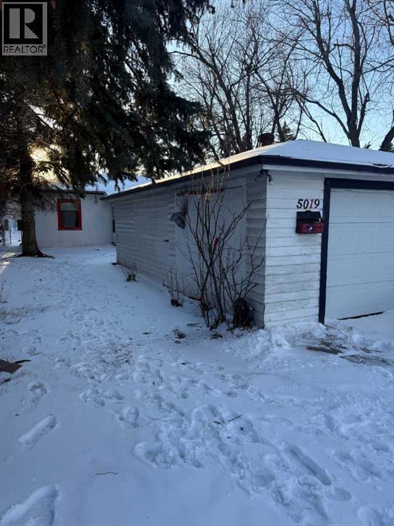 5019 Vienna Drive Nw, Calgary, Alberta  T3A 0W8 - Photo 5 - A2275331