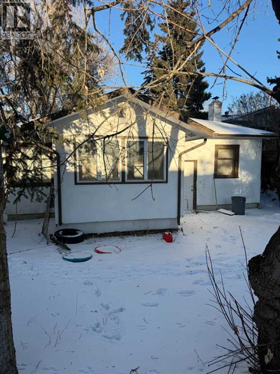 5019 Vienna Drive Nw, Calgary, Alberta  T3A 0W8 - Photo 2 - A2275331