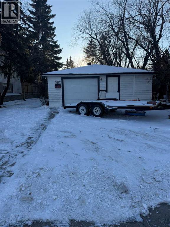 5019 Vienna Drive Nw, Calgary, Alberta  T3A 0W8 - Photo 4 - A2275331