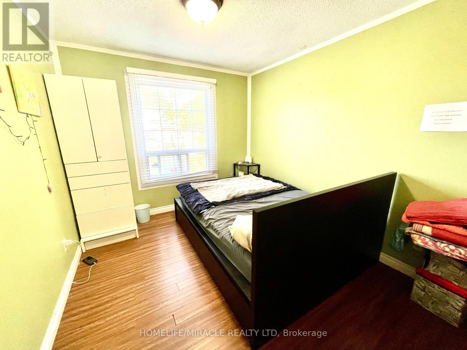 36 Richvale Drive S, Brampton, Ontario  L6Z 1M5 - Photo 13 - W12601518