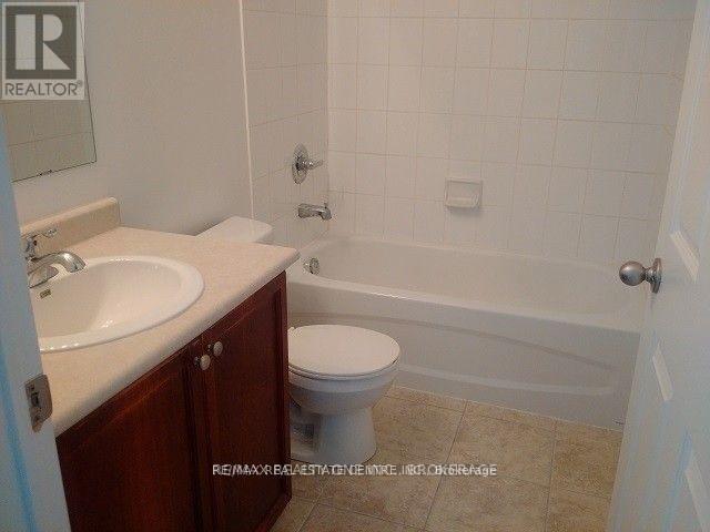 406 - 5705 Long Valley Road, Mississauga, Ontario  L5M 0L8 - Photo 8 - W12644050