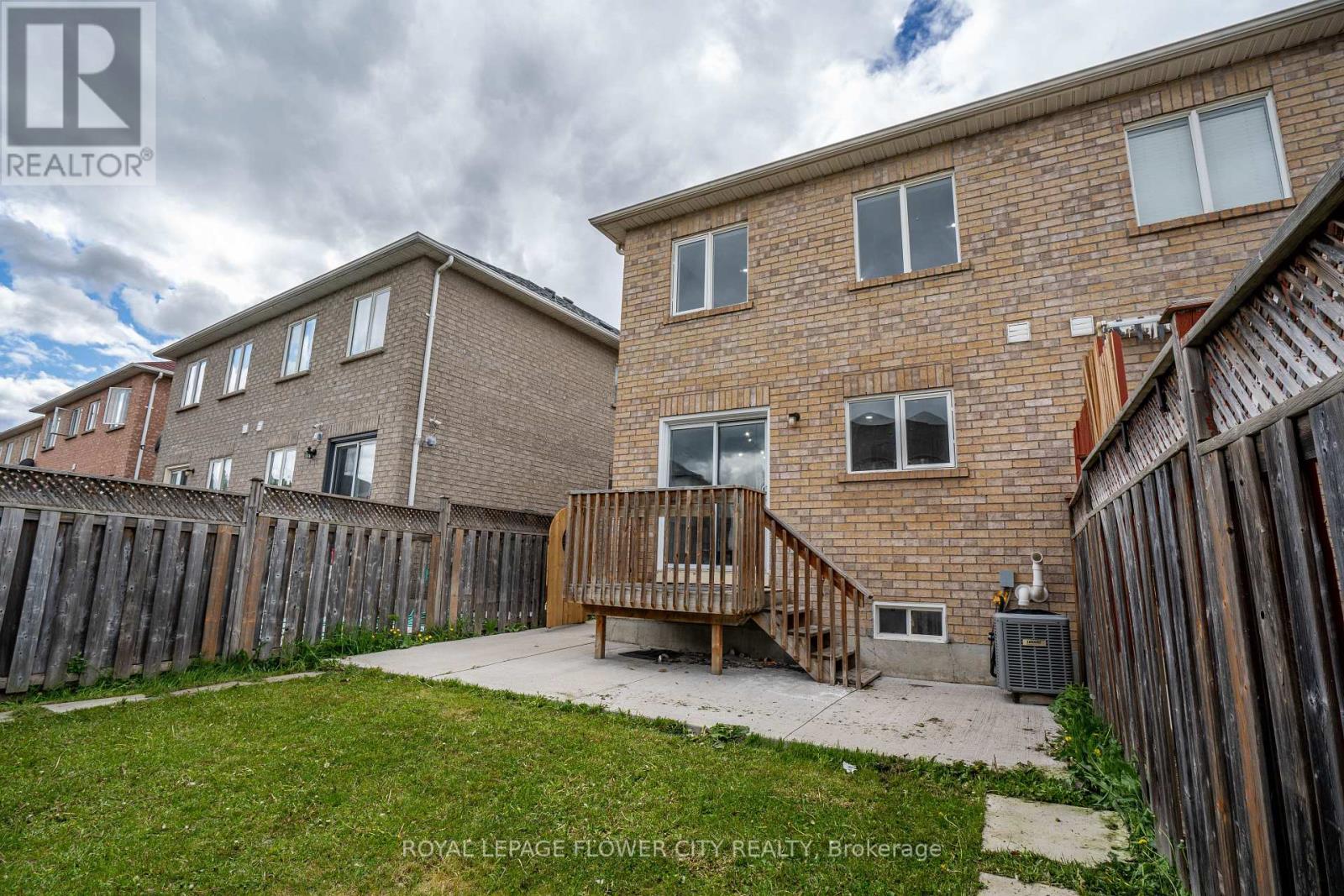40 Dewridge Court, Brampton, Ontario  L6R 3C2 - Photo 28 - W12644066