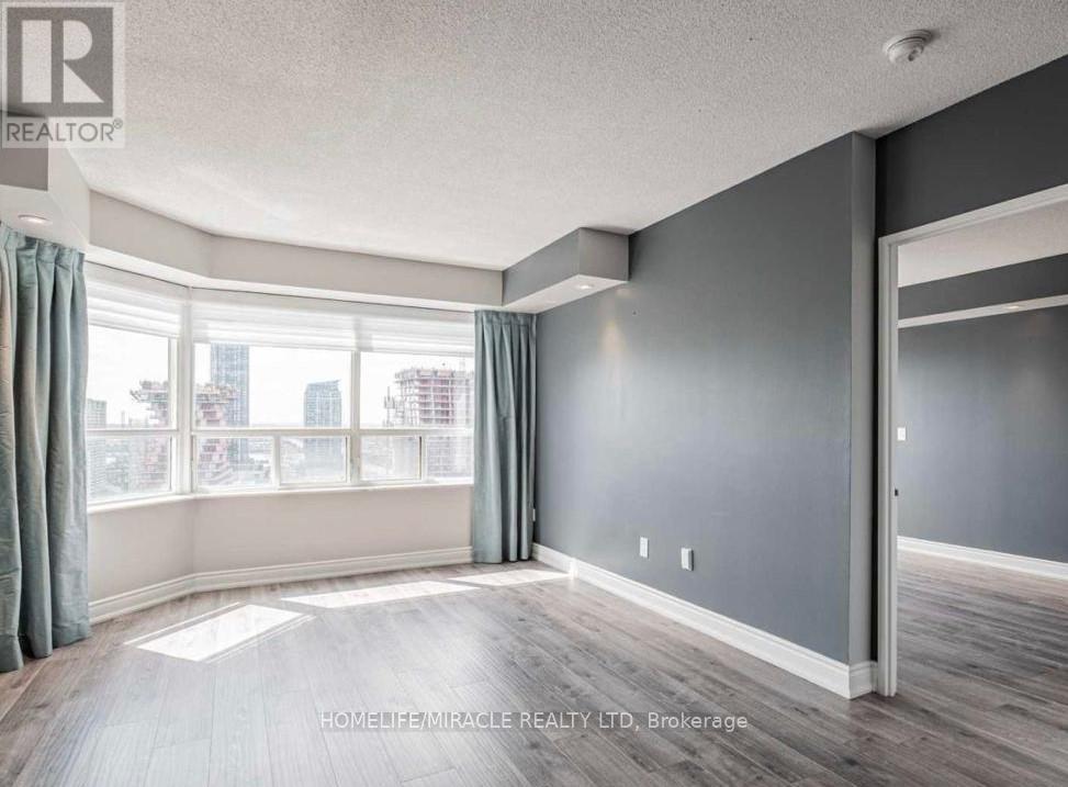 Ph-108 - 335 Webb Drive, Mississauga, Ontario  L5B 4A1 - Photo 11 - W12644076