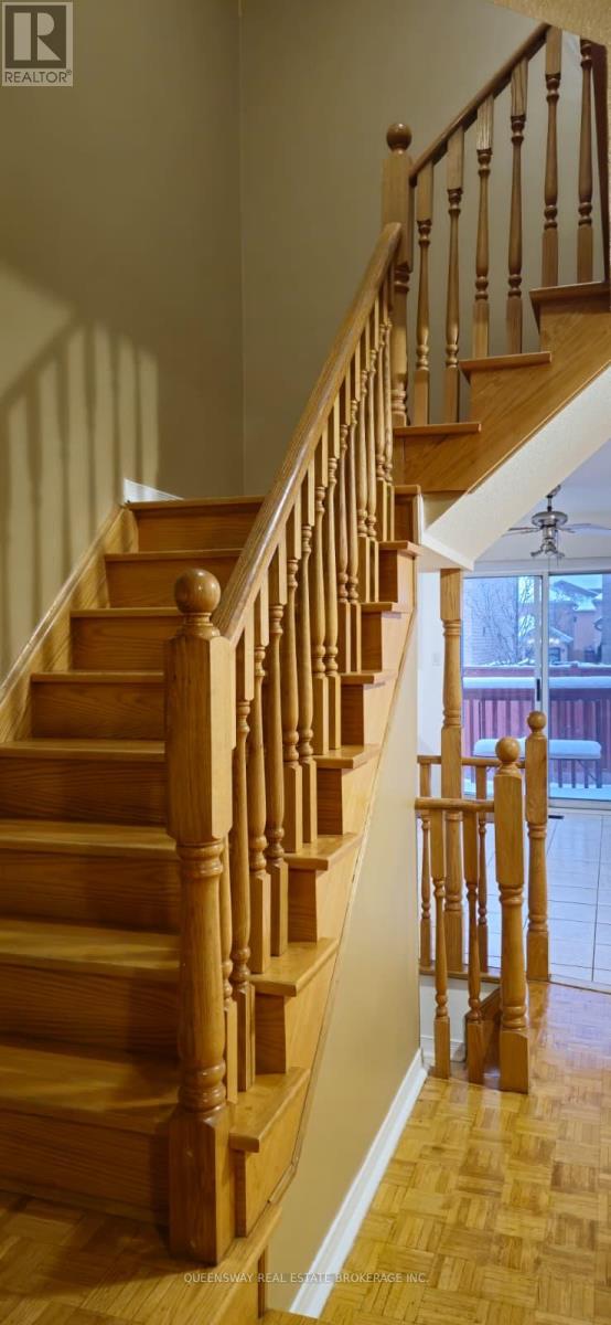 21 Flatlands Way, Brampton, Ontario  L6R 2B5 - Photo 10 - W12644102