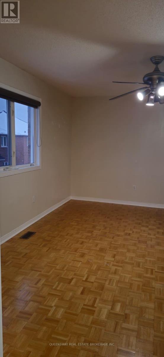 21 Flatlands Way, Brampton, Ontario  L6R 2B5 - Photo 11 - W12644102