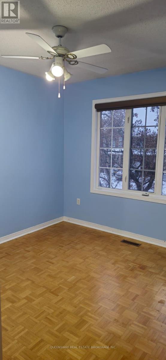 21 Flatlands Way, Brampton, Ontario  L6R 2B5 - Photo 16 - W12644102