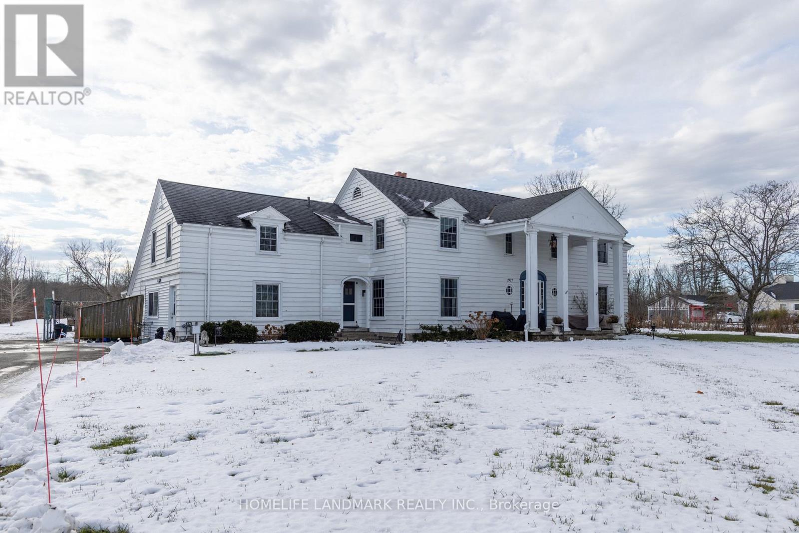 1927 Niagara Parkway, Fort Erie, Ontario  L2A 5M4 - Photo 3 - X12644060