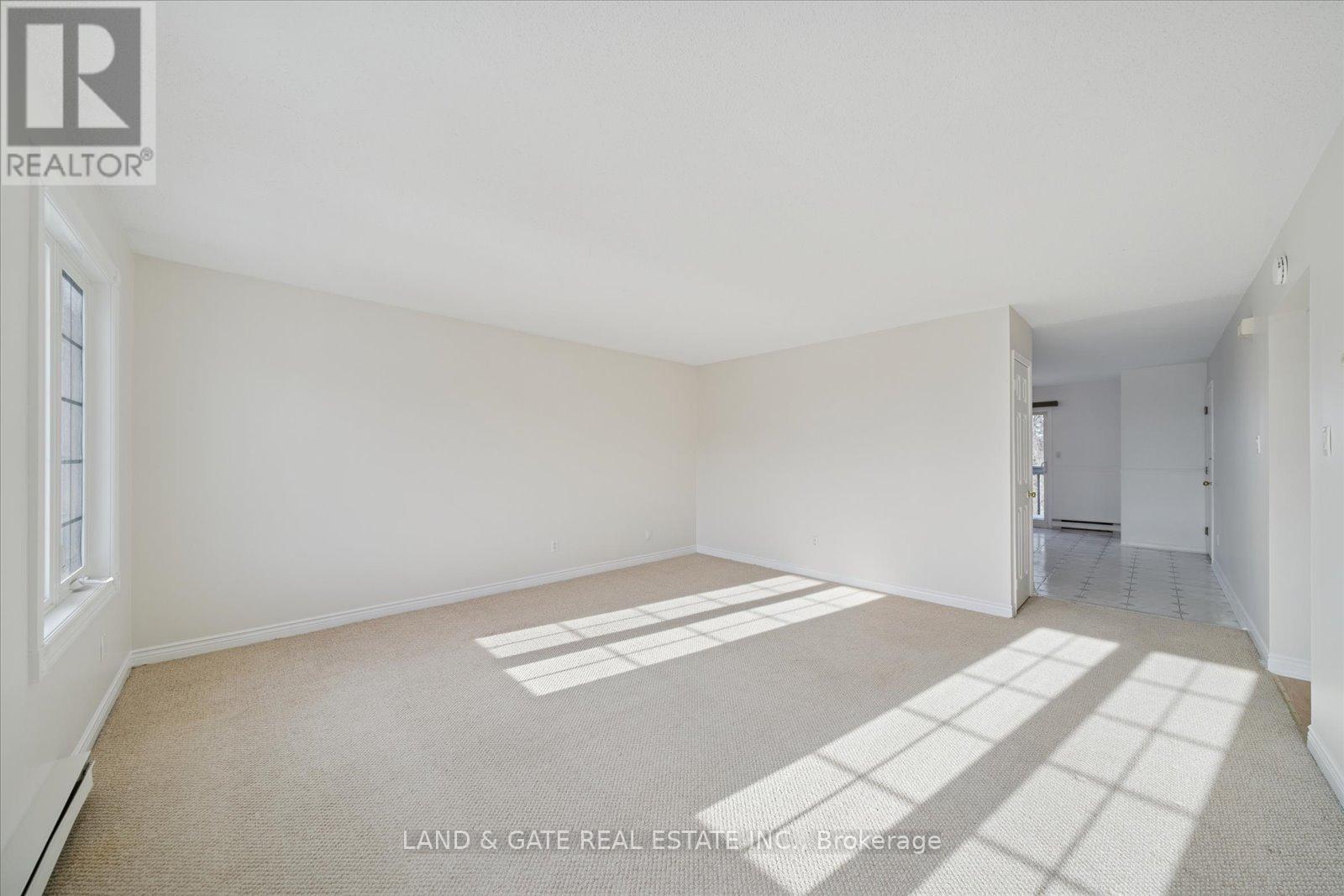 314 Hillside Avenue, Oshawa (Vanier), Ontario  L1J 1T5 - Photo 10 - E12415507