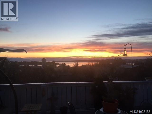 436 Kennedy St, Nanaimo, British Columbia  V9R 2J5 - Photo 3 - 1022132