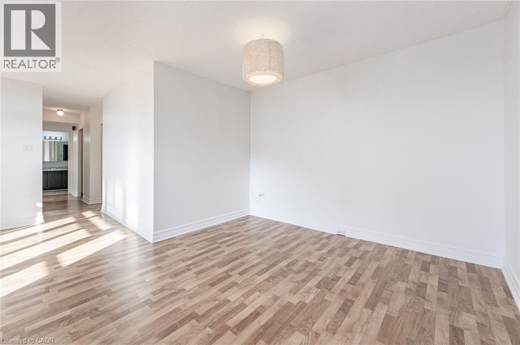 700 Dynes Road Unit# 416, Burlington, Ontario  L7N 3M2 - Photo 8 - 40794122