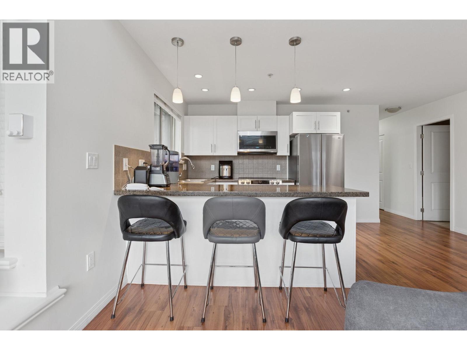 301 5000 Imperial Street, Burnaby, British Columbia  V5J 1C8 - Photo 9 - R3071325