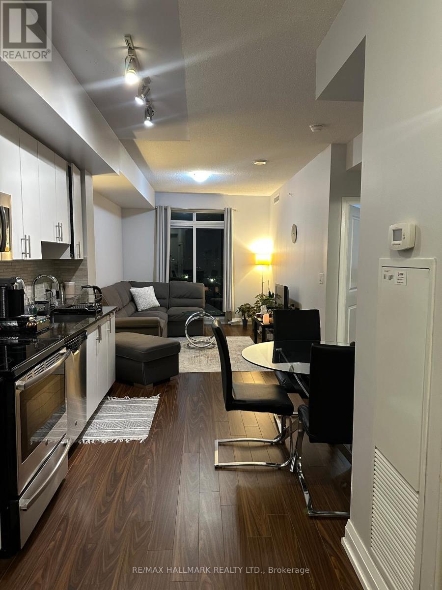 1705 - 7171 Yonge Street, Markham, Ontario  L3T 0C5 - Photo 4 - N12644136