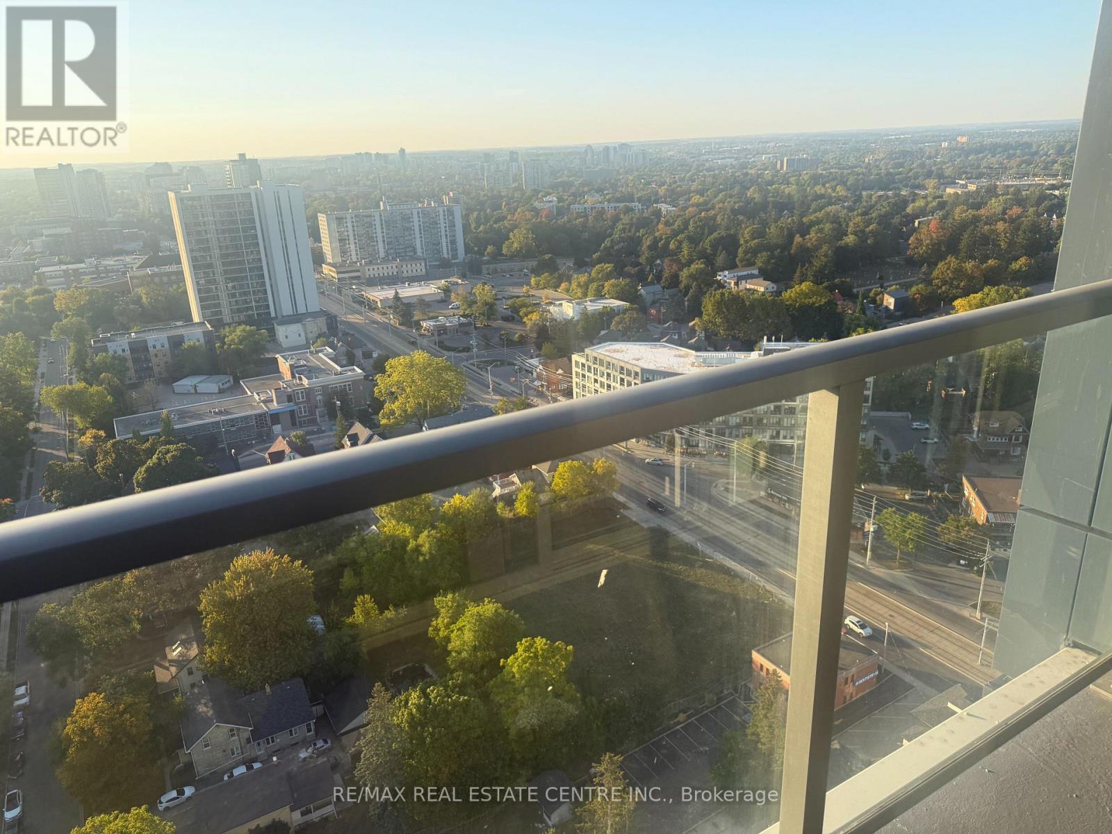 2710 - 15 Wellington Street S, Kitchener, Ontario  N2G 0E4 - Photo 15 - X12644128