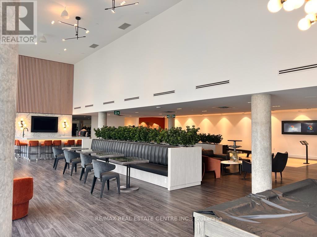 2710 - 15 Wellington Street S, Kitchener, Ontario  N2G 0E4 - Photo 36 - X12644128