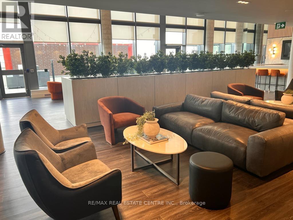 2710 - 15 Wellington Street S, Kitchener, Ontario  N2G 0E4 - Photo 39 - X12644128